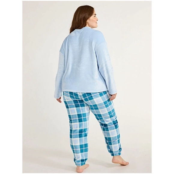 WOMEN’S CREW NECK PLUSH PAJAMA SET - Picture 3 of 7